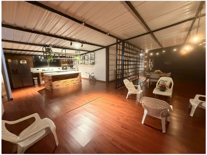 Casa de 3 alcobas en venta en Jalisco, Medellín, 1400 m² · foto 10 de 21
