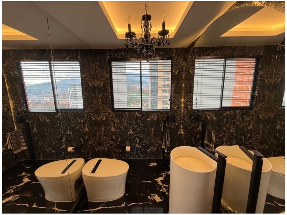 Apartamento en venta en El Poblado, Medellín · foto 13 de 24