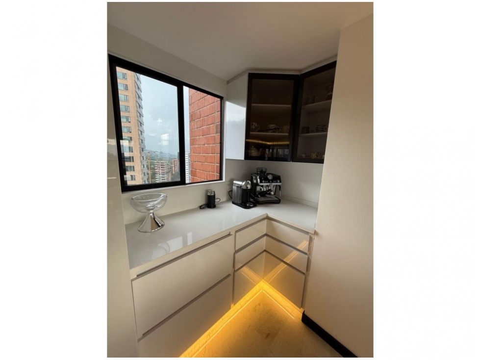Apartamento en venta en El Poblado, Medellín · foto 24 de 24