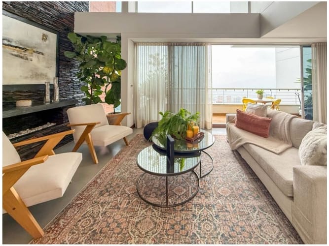 Apartamento de 3 alcobas en venta en El Poblado, Medellín, 206 m² · foto 6 de 24