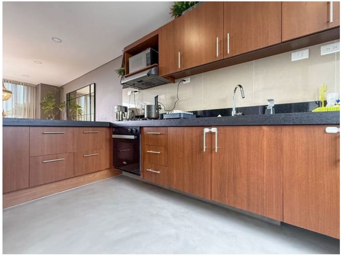 Apartamento de 3 alcobas en venta en El Poblado, Medellín, 206 m² · foto 11 de 24