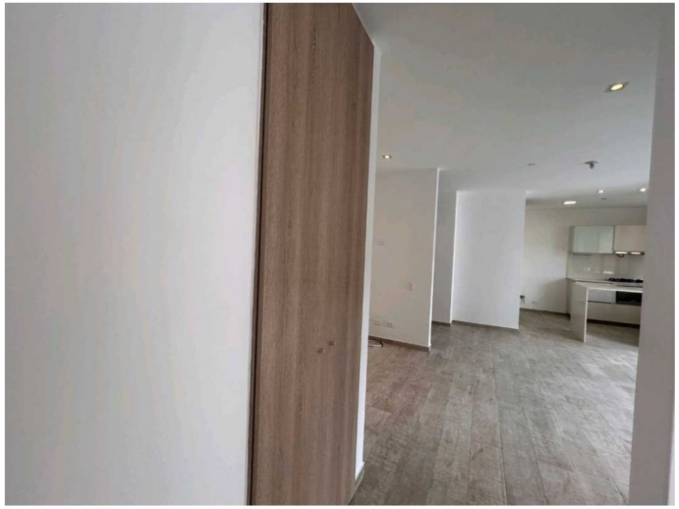 Apartamento en venta en El Poblado, Medellín · foto 23 de 24
