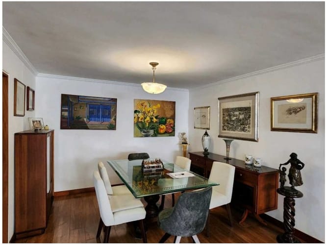 Apartamento de 3 alcobas en venta en El Diamante No. 2, Medellín, 264 m² · foto 3 de 18