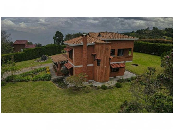 Finca en venta en Santa Elena, Medellín, 6 m² · foto 6 de 10