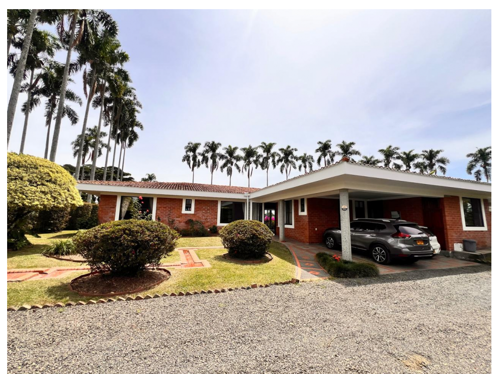 Casa en venta en Cerritos, Pereira · foto 3 de 24