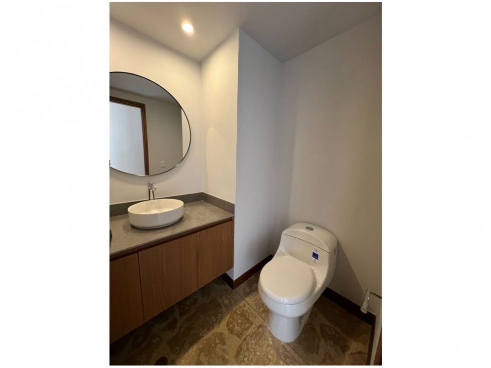 Apartamento en venta en La Florida, Medellín · foto 2 de 24