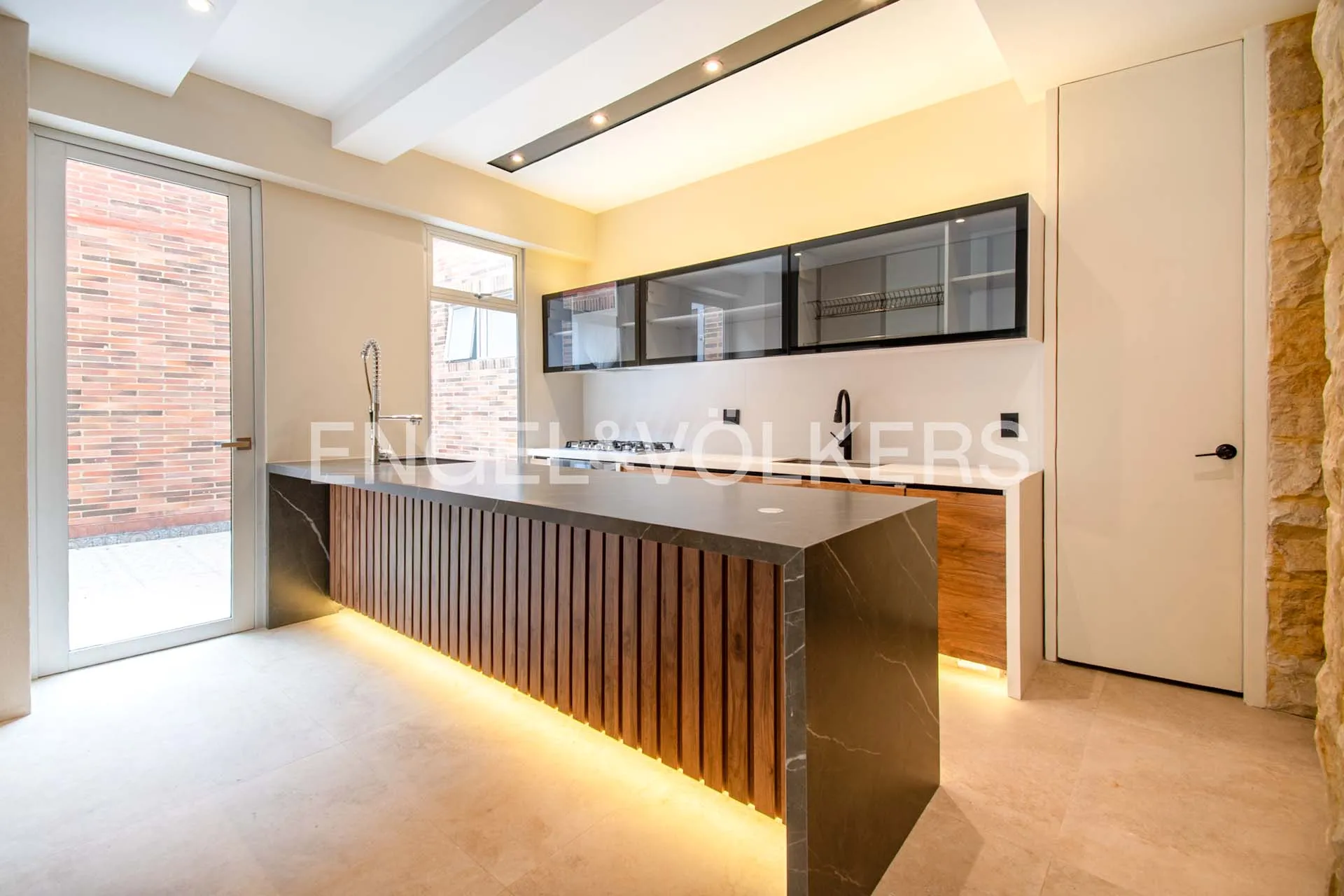 Apartamento en venta en Chico Norte, Bogotá · foto 3 de 14