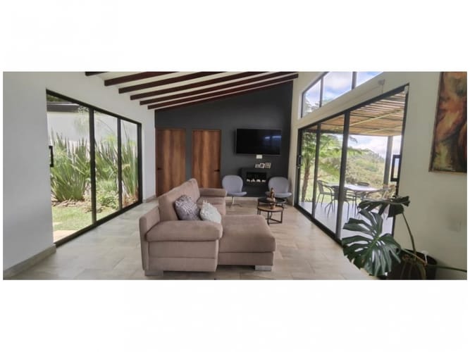 Casa de 3 alcobas en venta en Pantanillo, El Retiro · foto 10 de 15