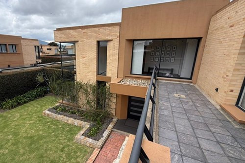 Casa en venta en Canelon, Cajicá · foto 2 de 24