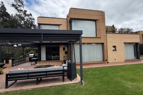 Casa en venta en Canelon, Cajicá · foto 3 de 24