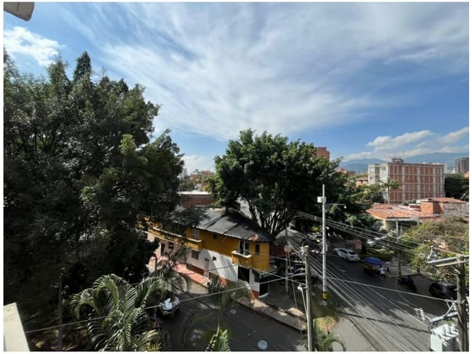 Apartamento de 3 alcobas en venta en El Velodromo, Medellín, 94 m² · foto 2 de 17