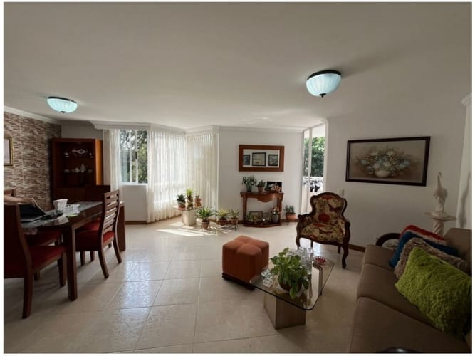 Apartamento de 3 alcobas en venta en El Velodromo, Medellín, 94 m² · foto 3 de 17