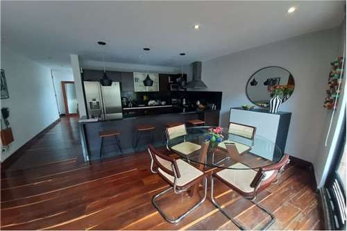 Apartamento de 5 alcobas en venta en Chapinero Alto, Bogotá, 250 m² · foto 9 de 13