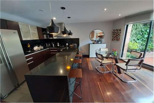 Apartamento de 5 alcobas en venta en Chapinero Alto, Bogotá, 250 m² · foto 12 de 13