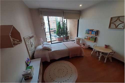 Apartamento de 5 alcobas en venta en Chapinero Alto, Bogotá, 250 m² · foto 13 de 13