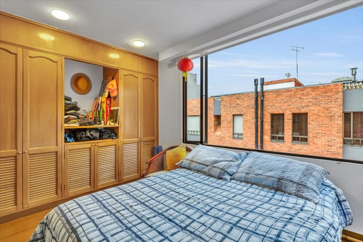 Apartamento de 3 alcobas en venta en San Patricio, Bogotá, 218 m² · foto 10 de 15