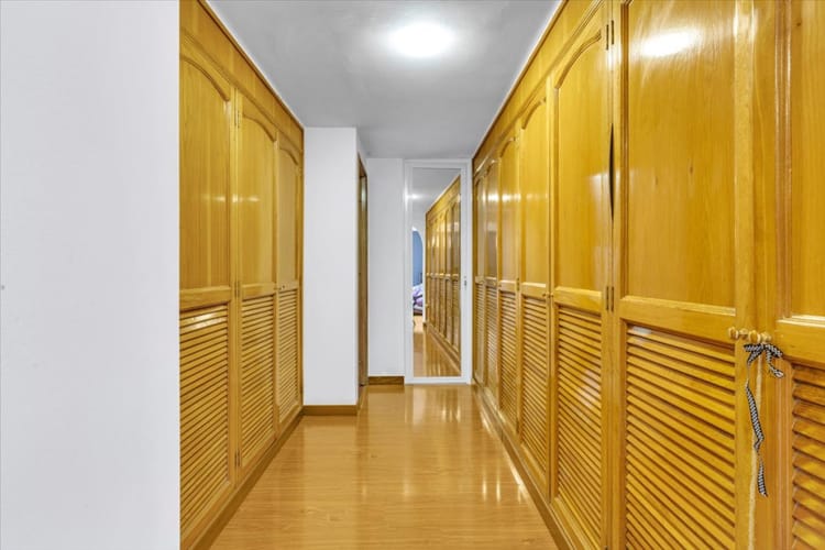 Apartamento de 3 alcobas en venta en San Patricio, Bogotá, 218 m² · foto 13 de 15
