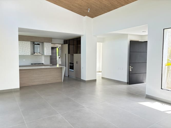 Casa de 3 alcobas en venta en Vía El Caimo, Armenia, 231 m² · foto 6 de 24