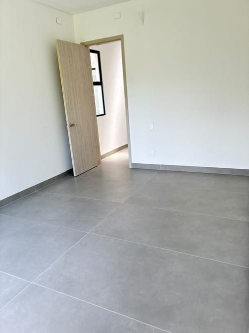 Casa de 3 alcobas en venta en Vía El Caimo, Armenia, 231 m² · foto 10 de 24