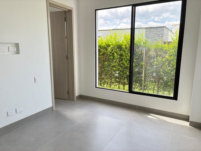 Casa de 3 alcobas en venta en Vía El Caimo, Armenia, 231 m² · foto 13 de 24