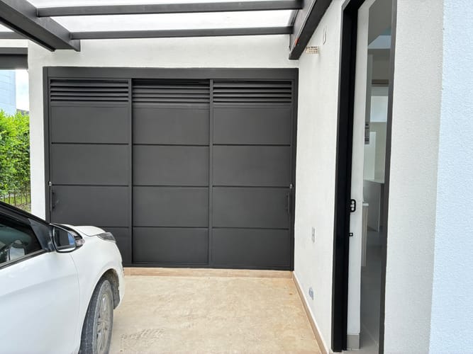 Casa de 3 alcobas en venta en Vía El Caimo, Armenia, 231 m² · foto 21 de 24