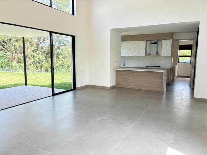 Casa de 3 alcobas en venta en Vía El Caimo, Armenia, 231 m² · foto 22 de 24