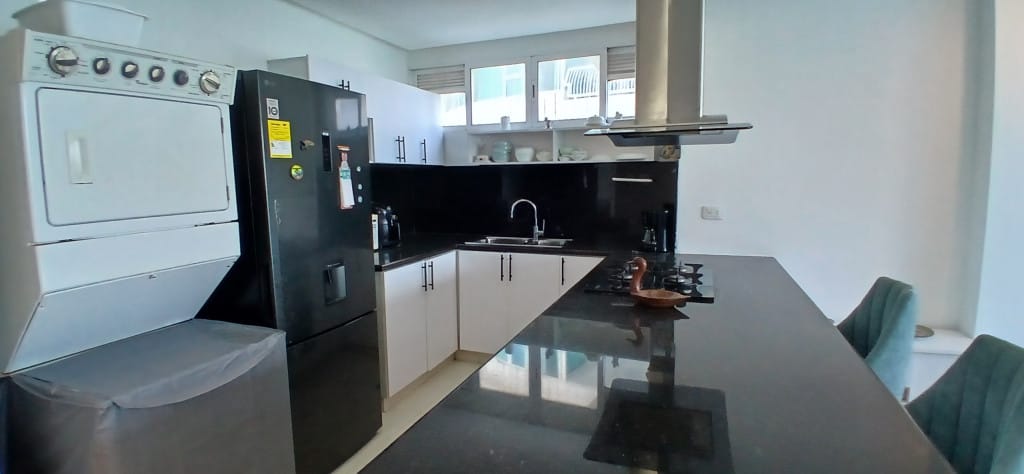 Apartaestudio en venta en Castillogrande, Cartagena, 74 m² · foto 11 de 17