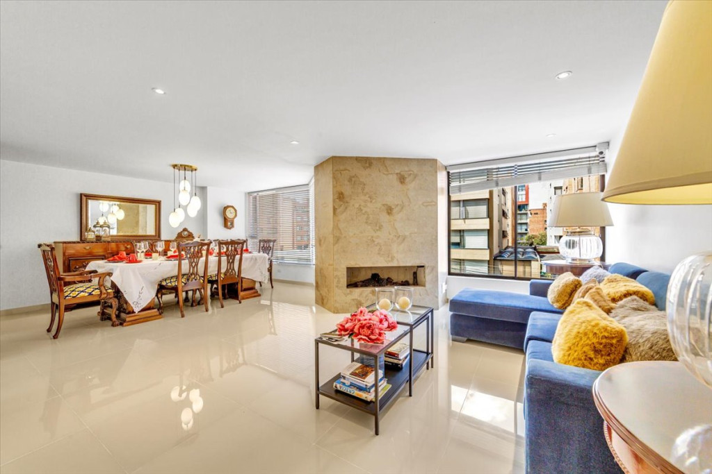 Apartamento en venta en Chico Norte, Bogotá · foto 4 de 11
