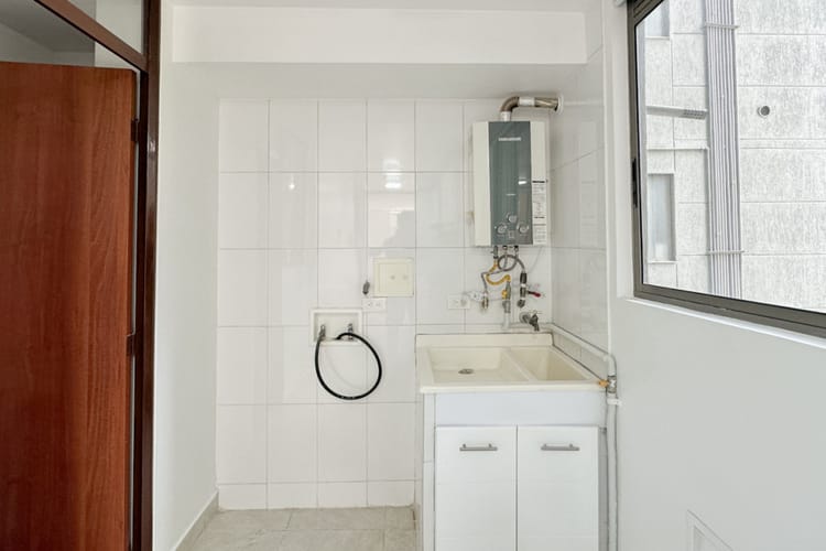 Apartamento de 3 alcobas en venta en Colina Campestre, Bogotá, 125 m² · foto 9 de 24