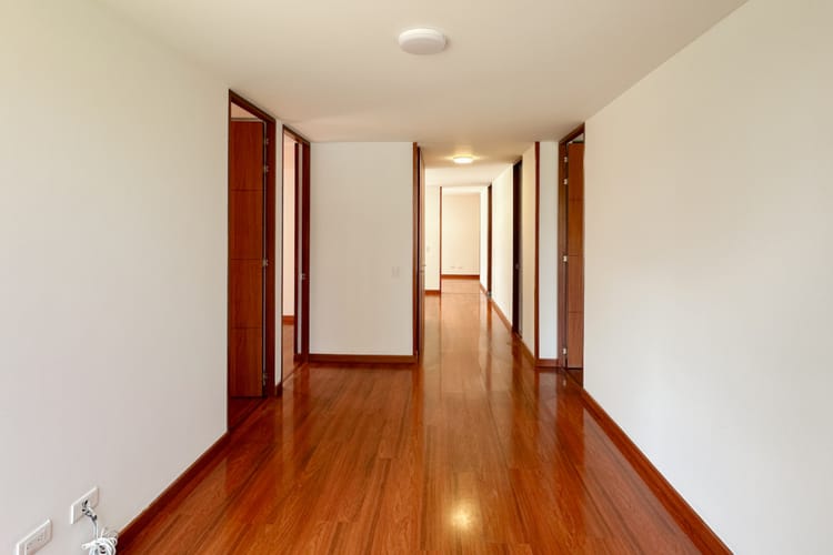 Apartamento de 3 alcobas en venta en Colina Campestre, Bogotá, 125 m² · foto 16 de 24