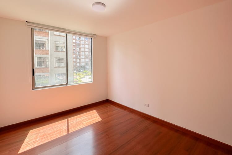 Apartamento de 3 alcobas en venta en Colina Campestre, Bogotá, 125 m² · foto 18 de 24