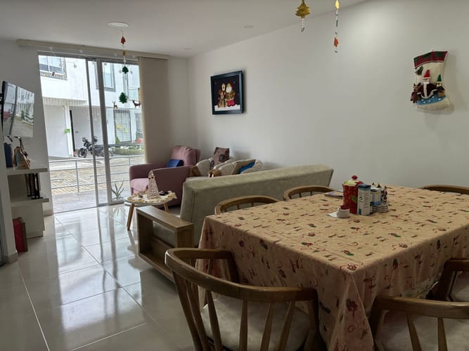 Casa de 3 alcobas en venta en Avenida Centenario, Armenia, 126 m² · foto 2 de 17