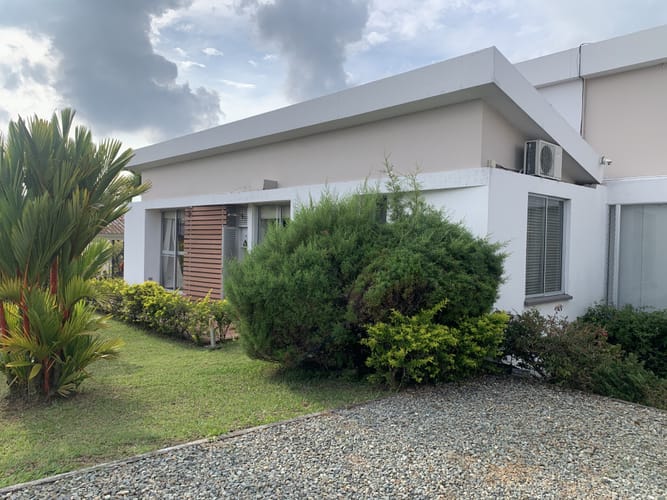 Casa de 5 alcobas en venta en Armenia, 380 m² · foto 2 de 24