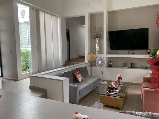 Casa de 5 alcobas en venta en Armenia, 380 m² · foto 3 de 24
