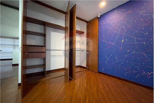 Casa en venta en Gratamira, Bogotá · foto 11 de 15