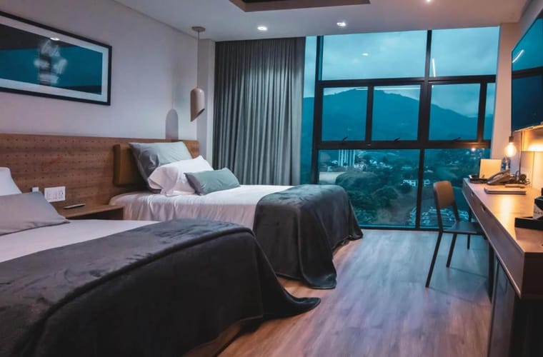 Apartamento de 14 alcobas en venta en Aborigenes, Armenia, 758 m² · foto 3 de 18