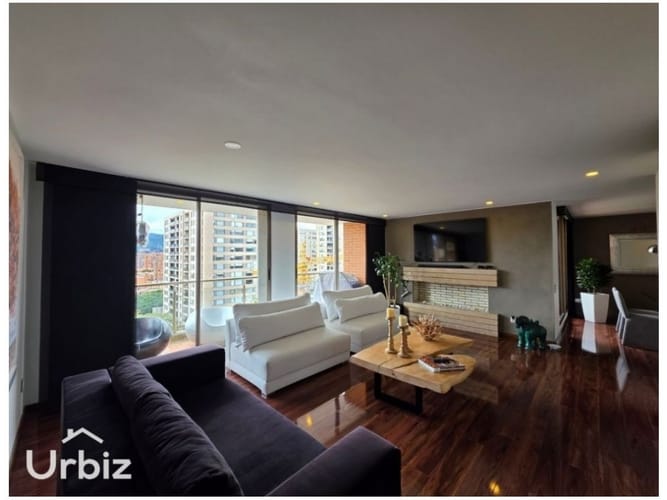 Apartamento de 3 alcobas en venta en Centro Comercial Parque La Colina, Bogotá, 127 m² · foto 5 de 20