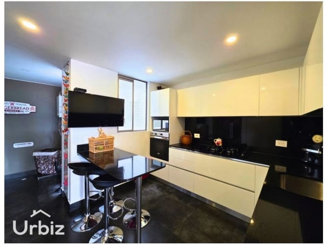 Apartamento de 3 alcobas en venta en Centro Comercial Parque La Colina, Bogotá, 127 m² · foto 8 de 20
