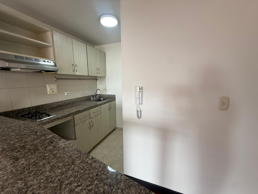 Apartamento en arriendo en Belalcazar, Bogotá · foto 8 de 24