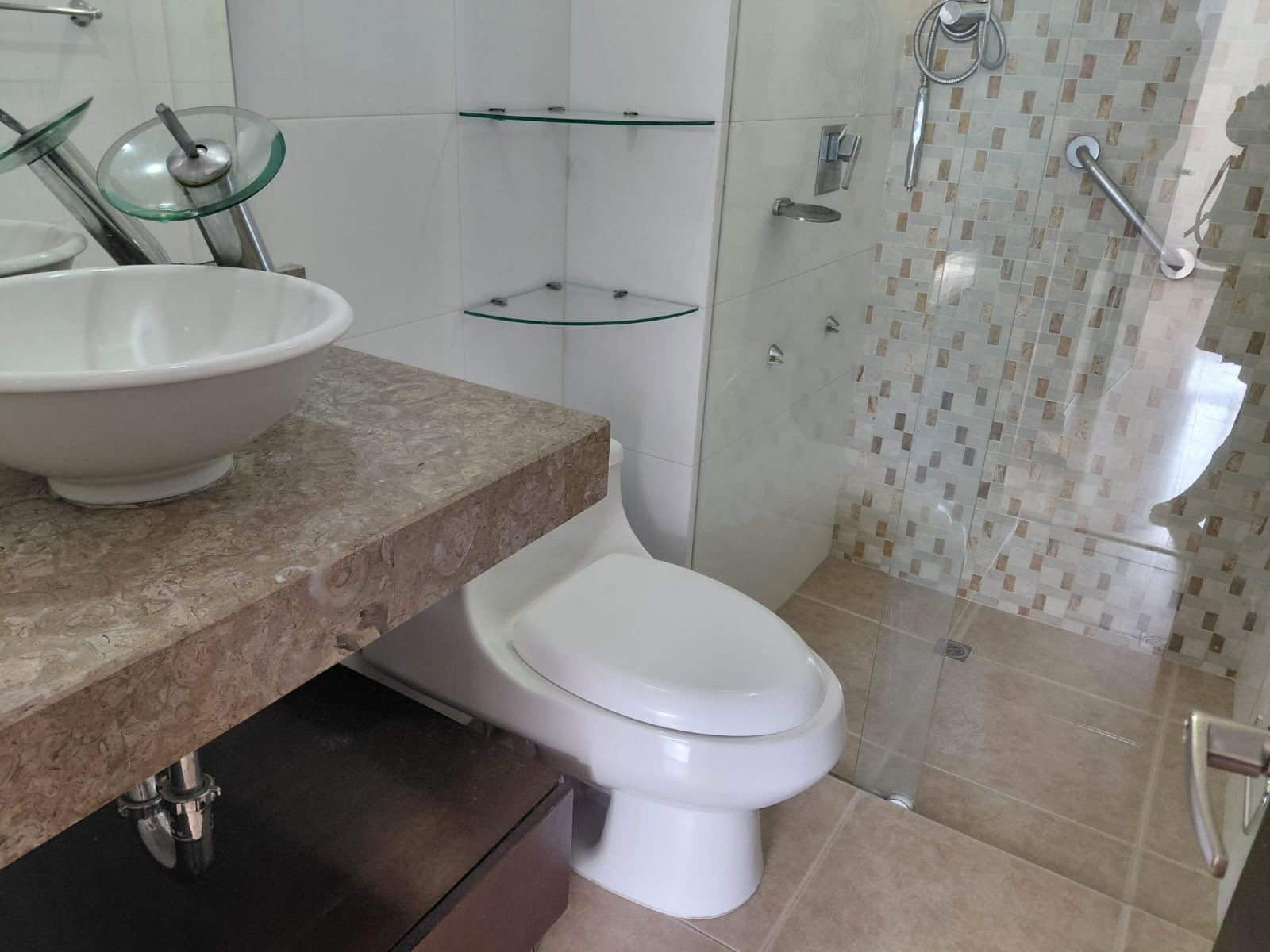 Apartamento en venta en Nueva Autopista, Bogotá · foto 22 de 24