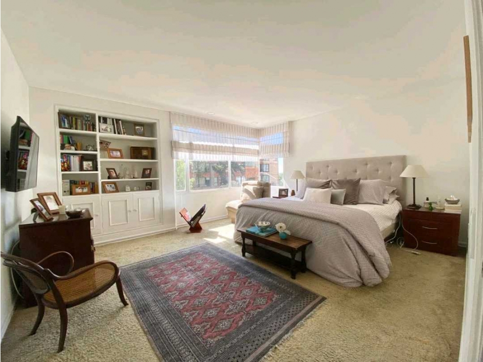 Apartamento en venta en Los Rosales, Bogotá · foto 13 de 17