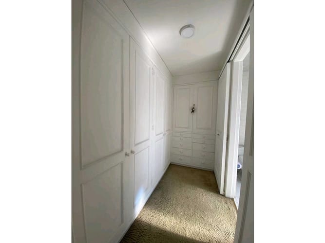 Apartamento en venta en Los Rosales, Bogotá · foto 14 de 17