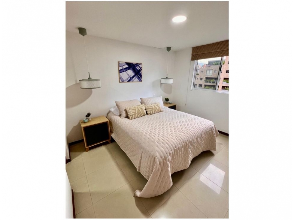 Apartamento en venta en El Poblado, Medellín · foto 6 de 10