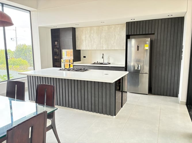 Casa de 3 alcobas en venta en Hojas Anchas, Armenia, 350 m² · foto 7 de 24