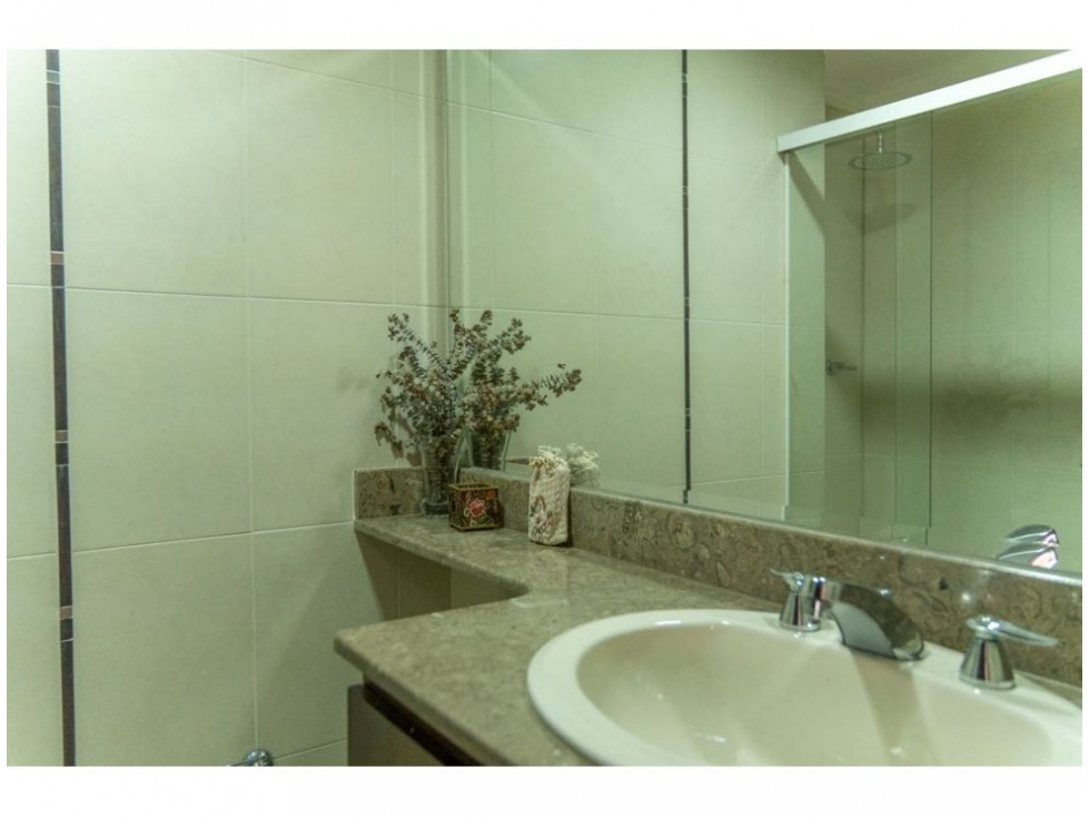 Apartamento en venta en El Poblado, Medellín · foto 14 de 18