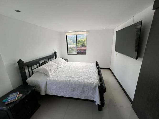 Apartamento de 2 alcobas en arriendo en San Lucas, Medellín, 85 m² · foto 8 de 21