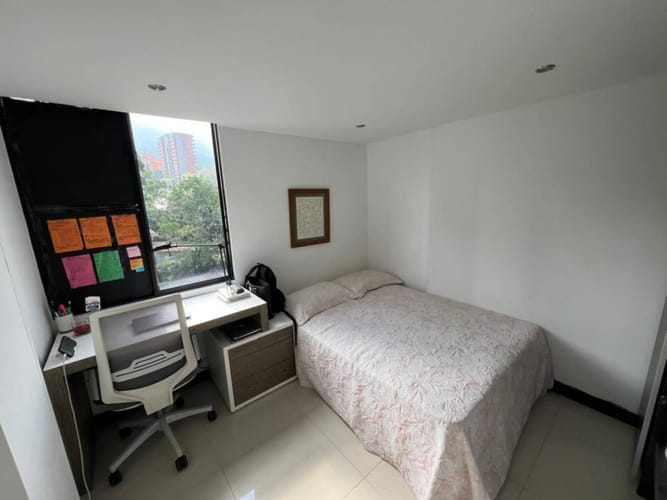 Apartamento de 2 alcobas en arriendo en San Lucas, Medellín, 85 m² · foto 10 de 21