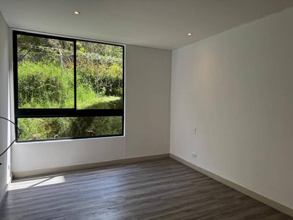 Apartamento en arriendo en El Poblado, Medellín · foto 8 de 21