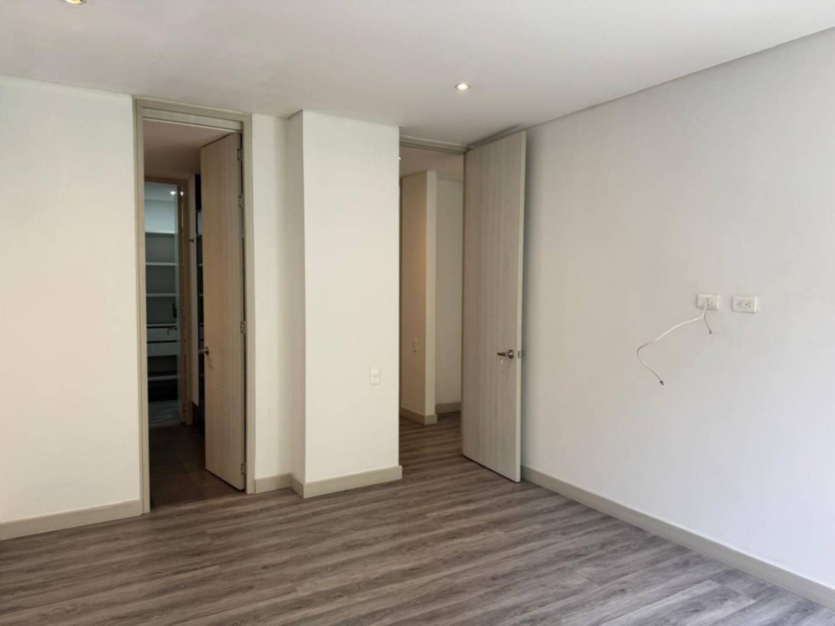 Apartamento en arriendo en El Poblado, Medellín · foto 10 de 21