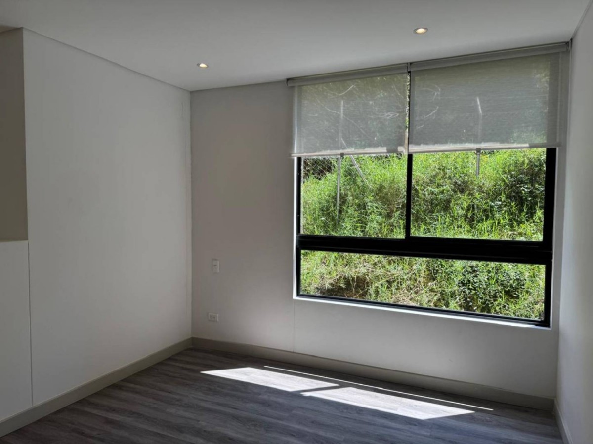 Apartamento en arriendo en El Poblado, Medellín · foto 15 de 21